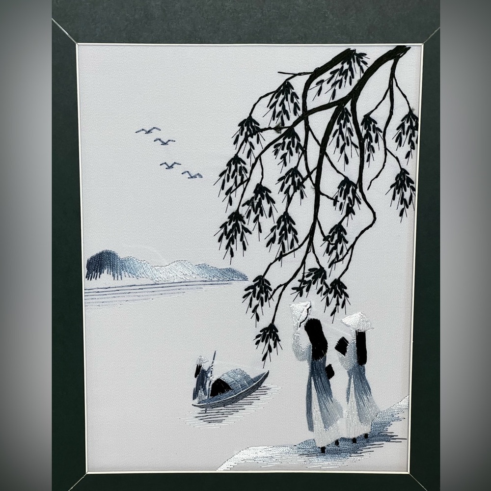 Vietnamese Hand Embroidered Silk Art Framed Still Life Landscape 9.5” X 7” - Picture 5 of 13